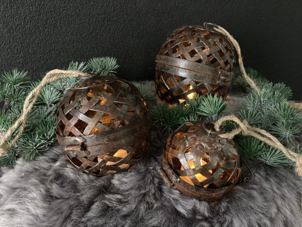 metalen (kerst) bollen set van 3