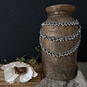 Nepalese pot met kruikketting