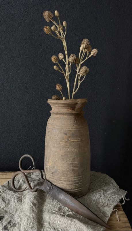 Nepalese pot